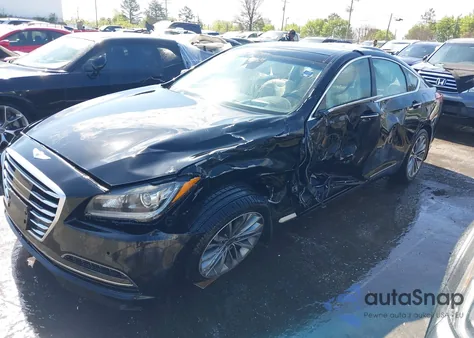 2015 Hyundai Genesis 3.8 z USA, uszkodzony, nr VIN KMHGN4JE1FU082710